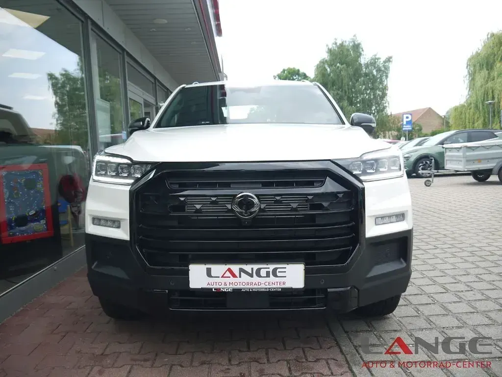 Neu KGM Musso 201 PS (147 kW) 2026 Grand white Pickup