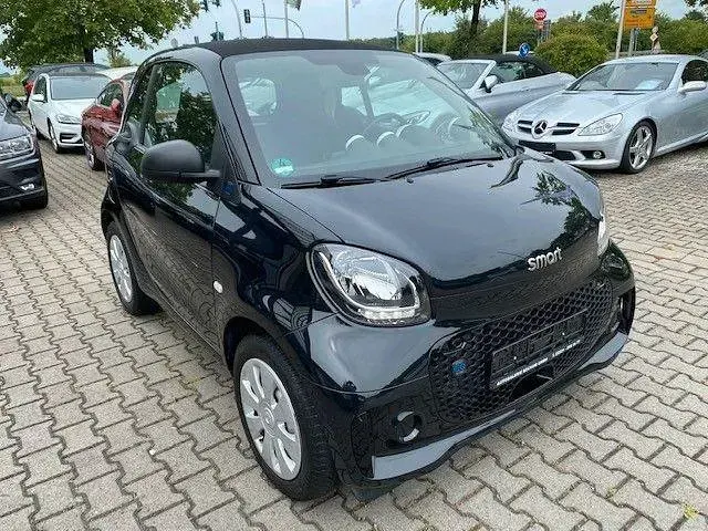 Gebraucht Smart ForTwo Coupé 60 kW (82 PS) 2020 Schwarz Kleinwagen