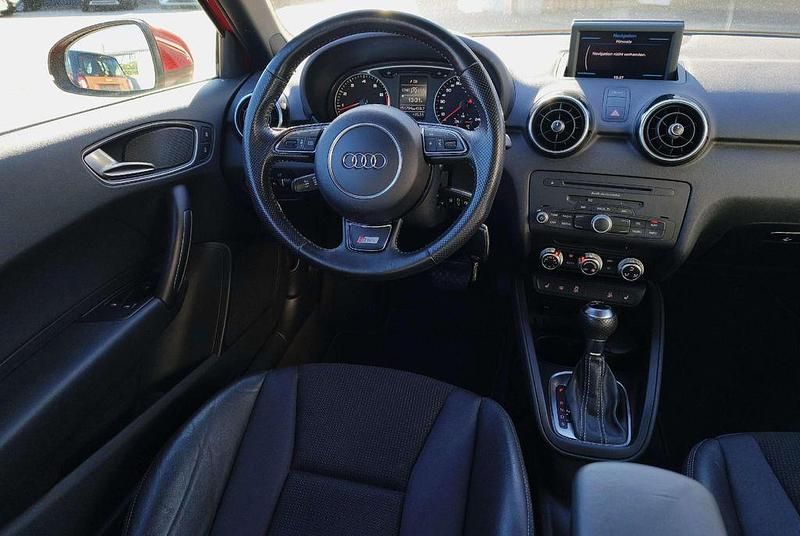 Gebraucht Audi A1 S-Line 122 PS (89 kW) 2011 Rot Kleinwagen
