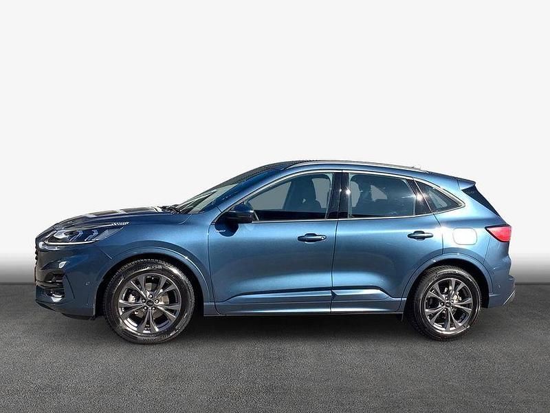 Gebraucht Ford Kuga ST-Line 120 PS (88 kW) 2023 Blau SUV