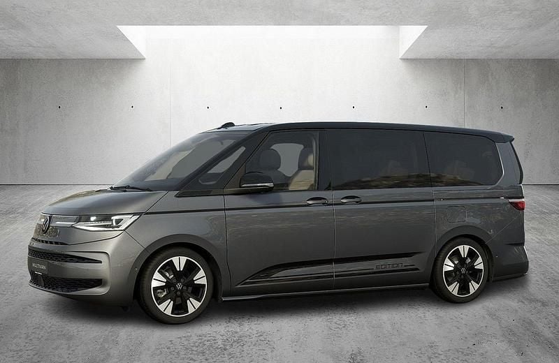 Gebraucht VW Multivan Life 244 PS (179 kW) 2025 Grau Van