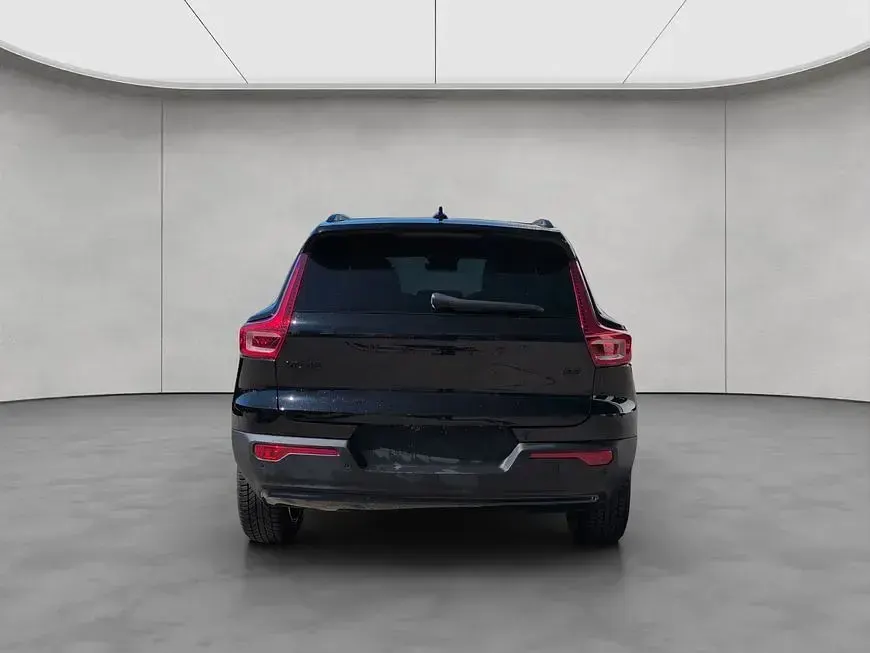 Brugt Volvo XC40 Plus 163 HK (119 kW) 2025 Sort SUV