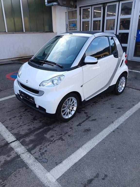 Gebraucht Smart ForTwo Cabrio 71 PS (52 kW) 2010 Weiß Cabrio