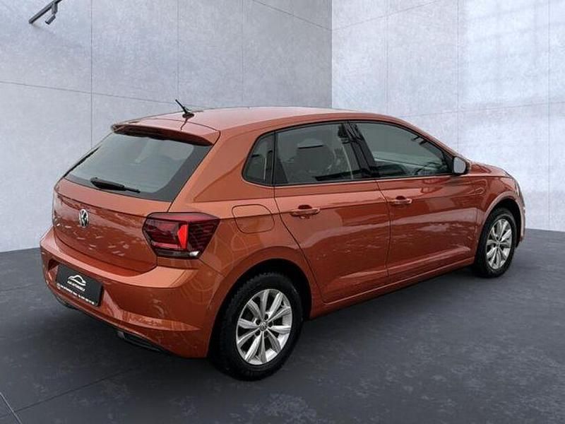Gebraucht VW Polo Highline 110 PS (80 kW) 2018 Orange Limousine
