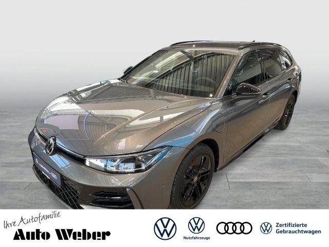 Grau Neu 2024 VW Passat R-line Kombi | 68.390 € (Teuer) - Bild 1/4