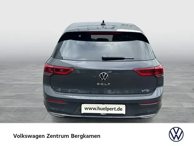 Gebraucht VW Golf VIII Move 110 PS (80 kW) 2024 Limousine