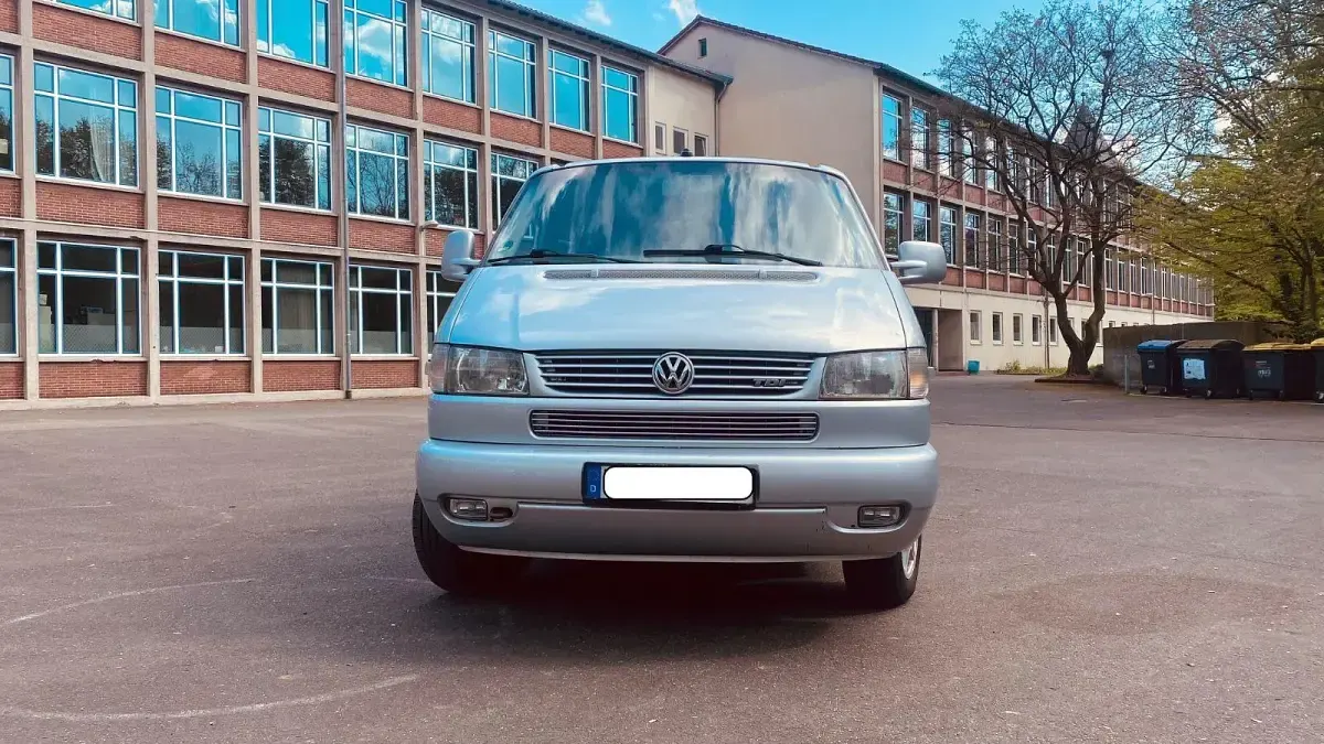 Gebraucht VW T4 102 PS (75 kW) 2001 Silber Van