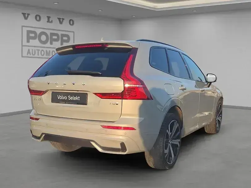 Gebraucht Volvo XC60 Plus 455 PS (334 kW) 2025 Vapour grey SUV