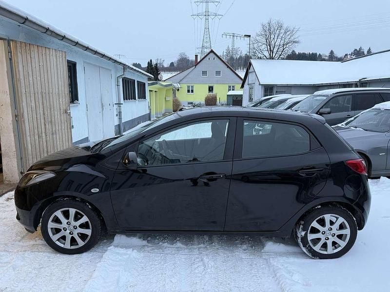 Gebraucht Mazda 2 Independence 68 PS (50 kW) 2009 Brillantschwarz Kleinwagen
