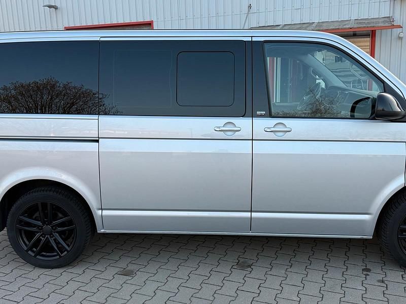 Gebraucht VW Multivan Comfortline 204 PS (150 kW) 2021 Silber Van