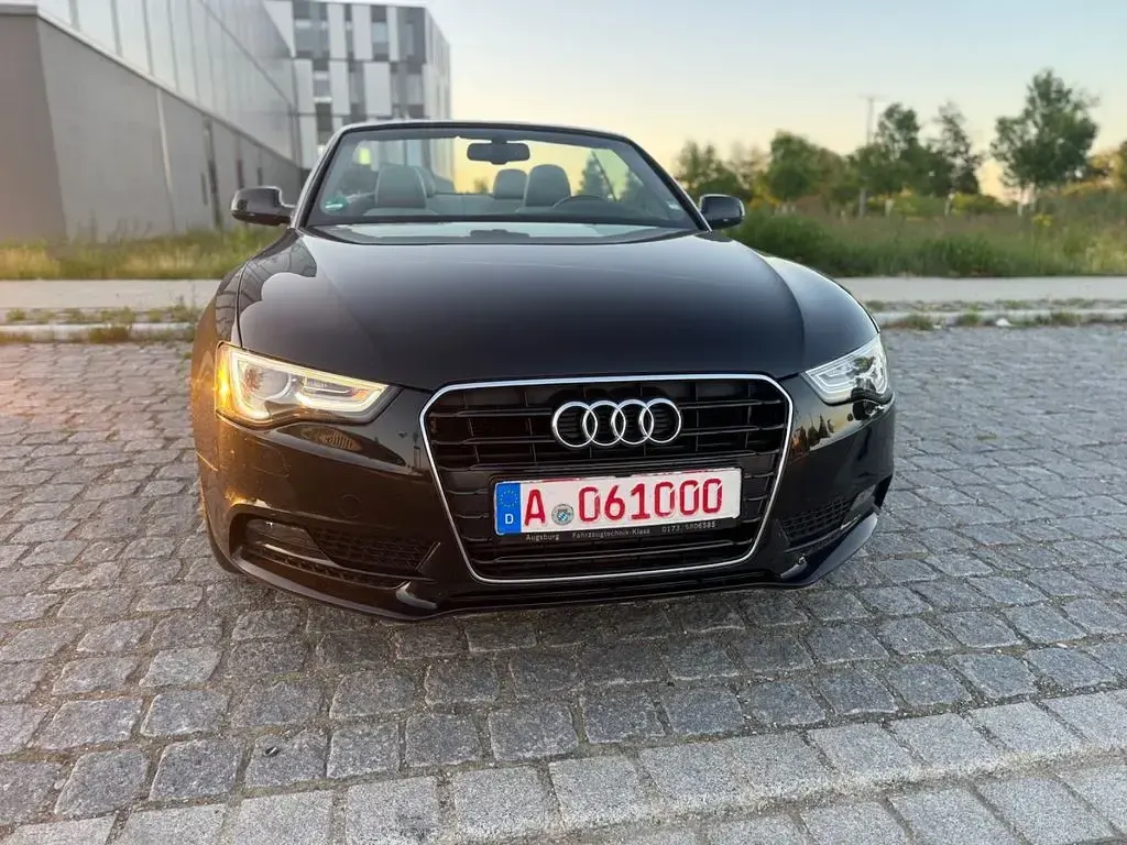 Gebraucht Audi A5 Cabriolet Ambiente 224 PS (164 kW) 2014 Schwarz Cabrio