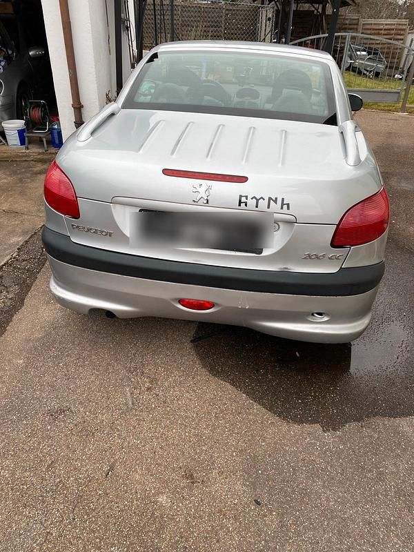 Gebraucht Peugeot 206 CC 109 PS (80 kW) 2002 Silber Cabrio