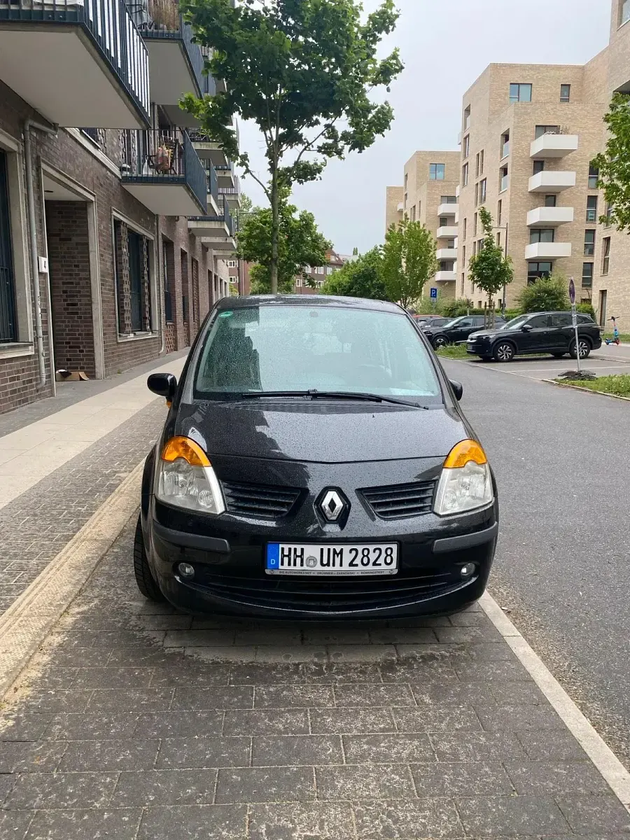 Gebraucht Renault Modus 60 PS (44 kW) 2005 Schwarz Van / Kleinbus