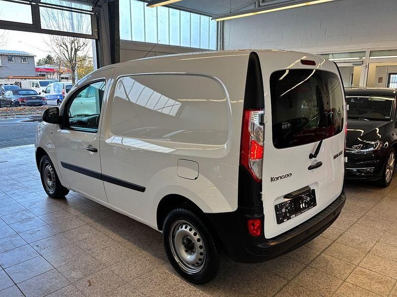 Gebraucht Renault Kangoo 95 PS (69 kW) 2021 Weiß Van / Kleinbus