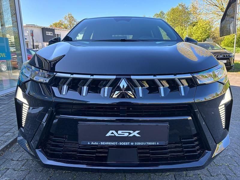 Neu Mitsubishi ASX Diamant Edition 141 PS (103 kW) 2026 Schwarz SUV