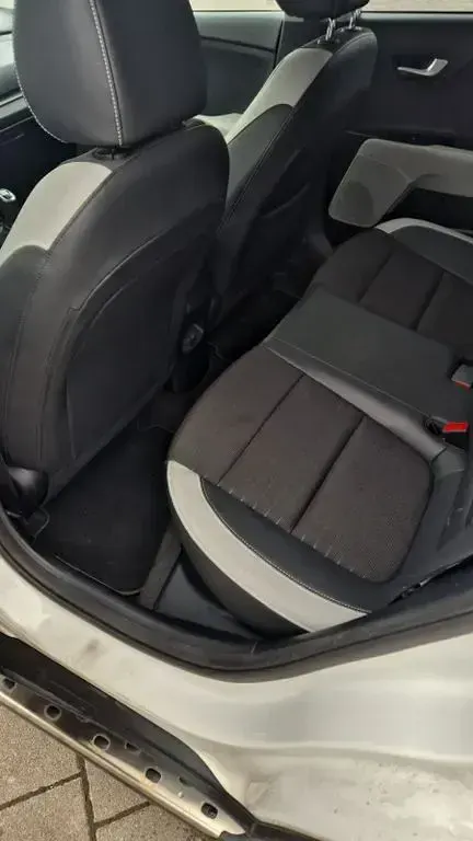 Gebraucht Kia Stonic Platinum Edition 120 PS (88 kW) 2019 Weiß SUV