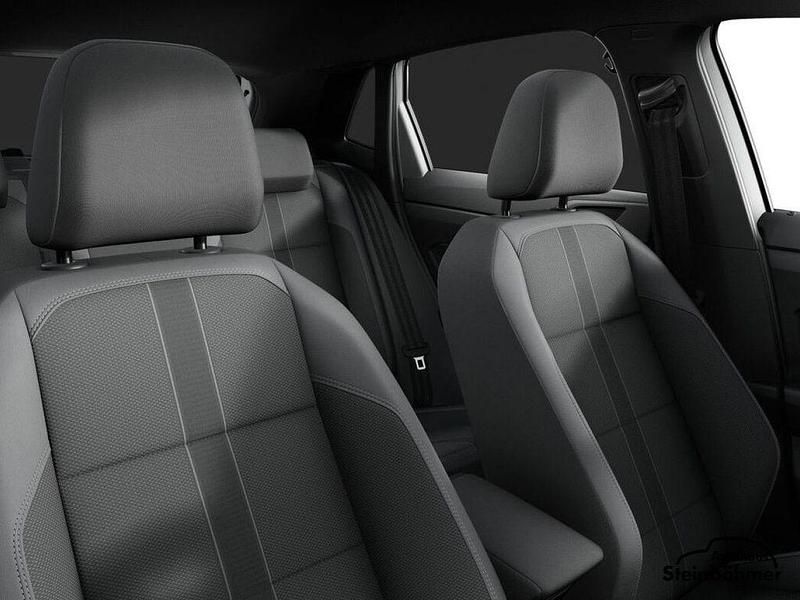 Neu VW Polo IQ Drive 116 PS (85 kW) 2025 Weiß Limousine