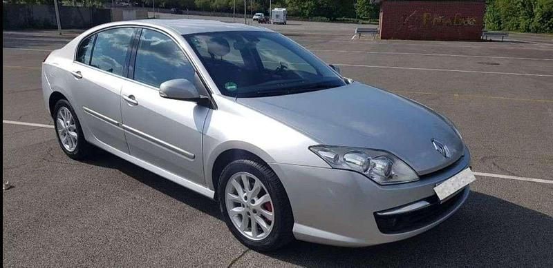 Gebraucht Renault Laguna III Dynamique 170 PS (125 kW) 2008 Limousine