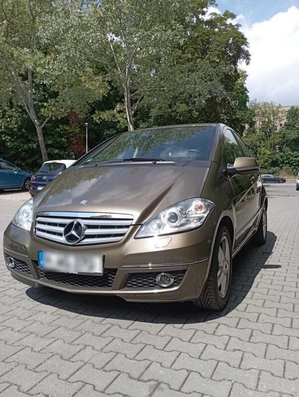Braun Gebraucht 2008 Mercedes A170 Avantgarde Kleinwagen | 3.950 € (Fairer Preis) - Bild 1/4