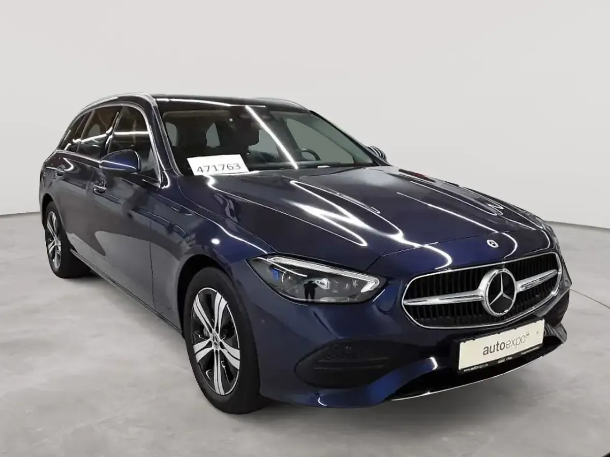Gebraucht Mercedes C300e Avantgarde 204 PS (150 kW) 2023 Kombi