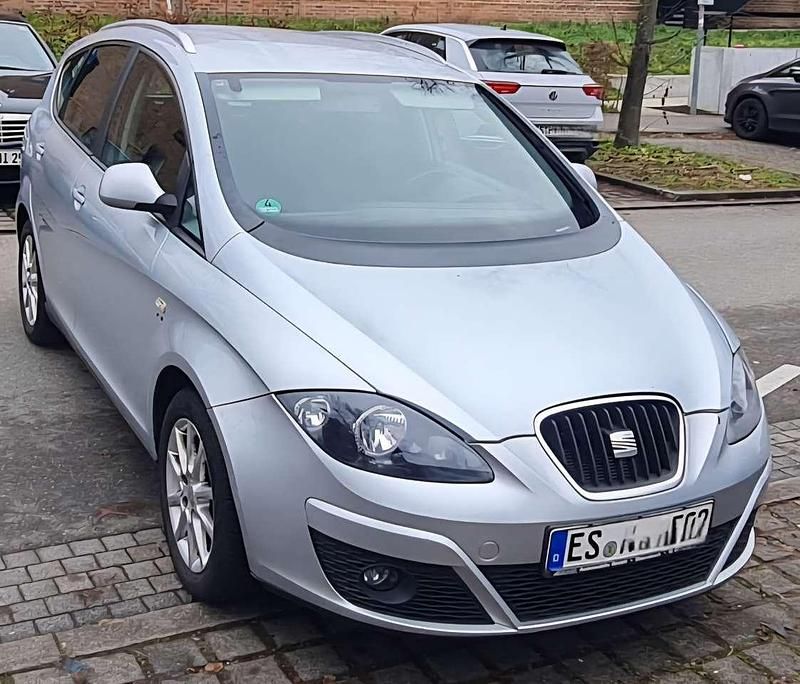 Gebraucht Seat Altea XL Sport 125 PS (91 kW) 2010 Van / Kleinbus