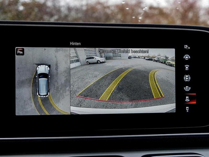 Gebraucht Mercedes GLE350 AMG 194 PS (142 kW) 2022 Designo diamantweiß bright Limousine