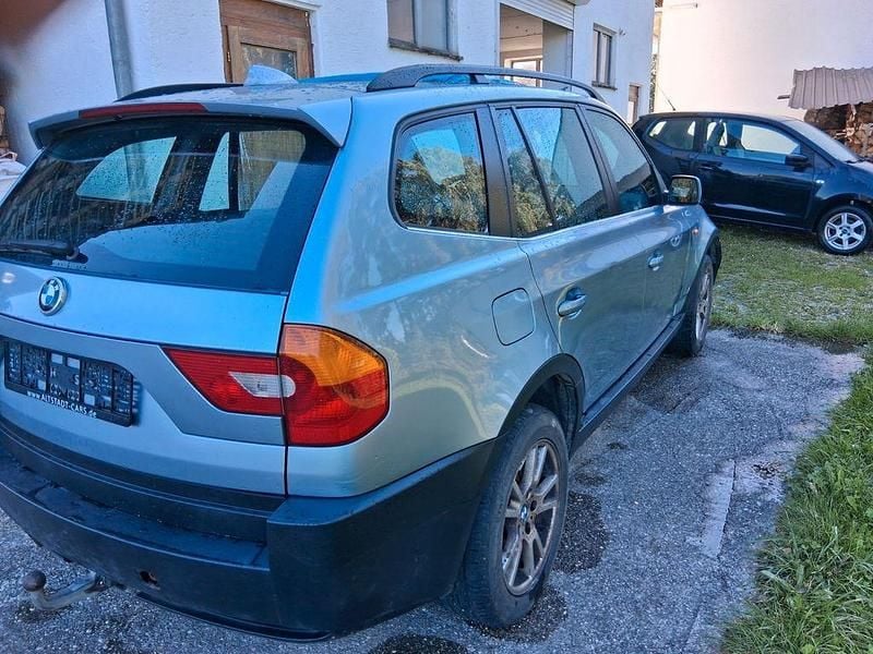 Gebraucht BMW X3 Sport Line 192 PS (141 kW) 2004 Blau SUV