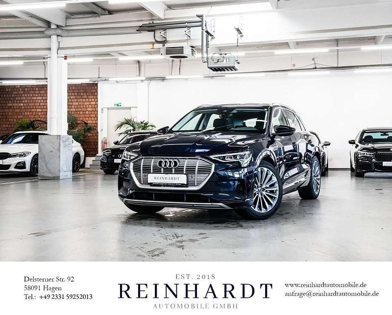 Blau Gebraucht 2021 Audi e-tron Advanced Plus SUV | 31.655 € (Fairer Preis) - Bild 1/1