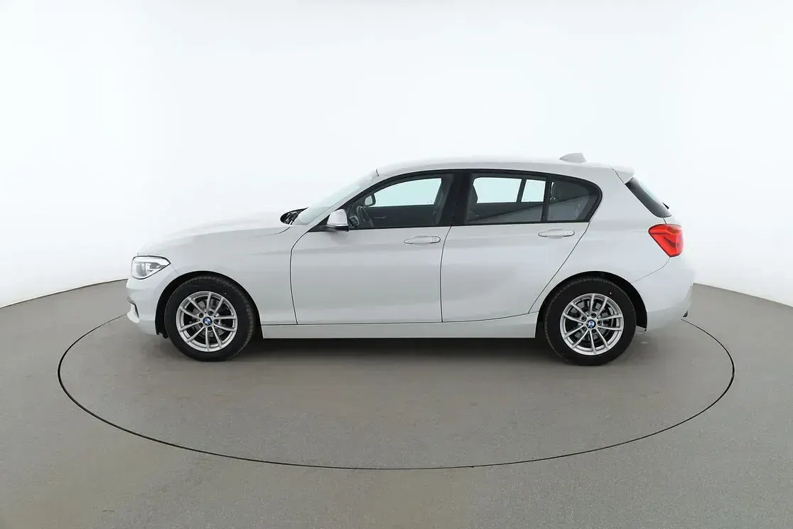 Używany BMW 116 Advantage 116 KM (85 kW) 2019 Biały Hatchback