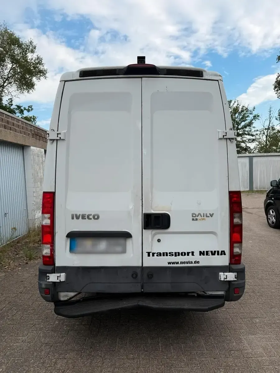 Gebraucht Iveco Daily 115 PS (84 kW) 2007 Weiß Van / Kleinbus