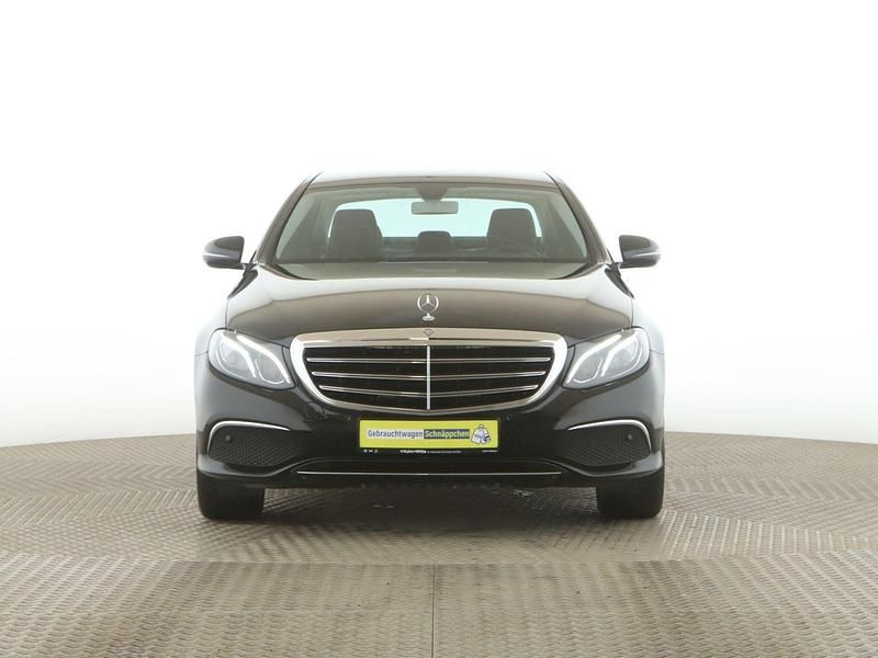 Gebraucht Mercedes E220 Exclusive 194 PS (142 kW) 2017 Schwarz Limousine