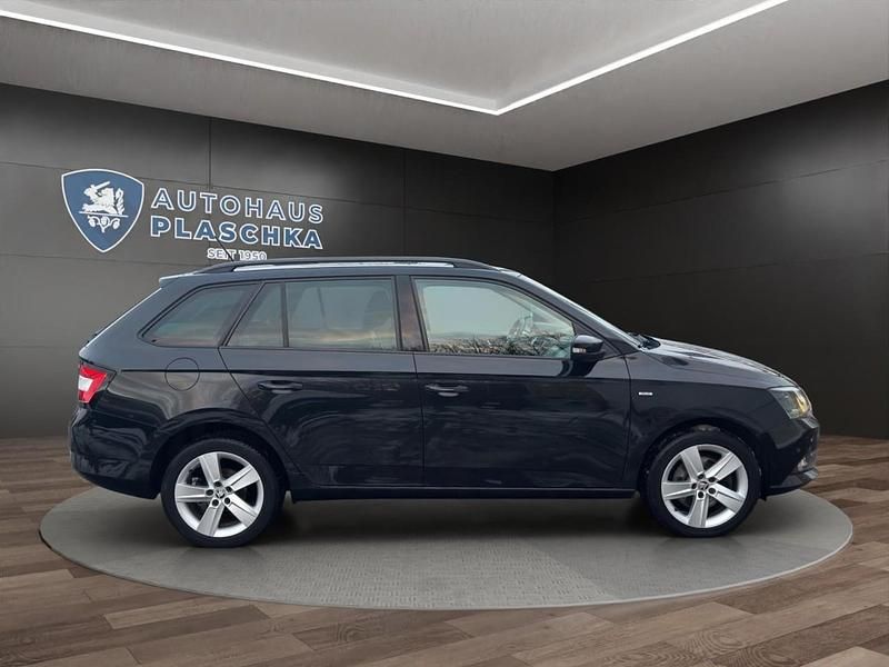 Gebraucht Skoda Fabia Drive 110 PS (80 kW) 2017 Schwarzmagic perleffekt Kombi