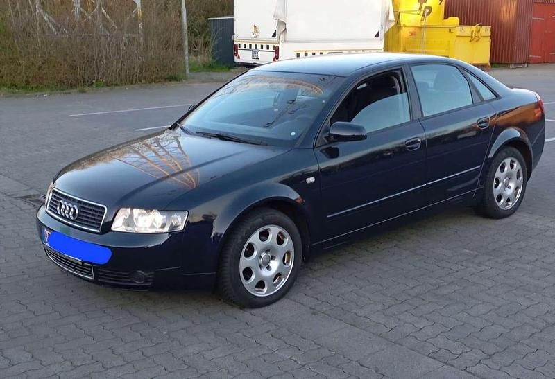 Gebraucht Audi A4 101 PS (74 kW) 2000 Limousine