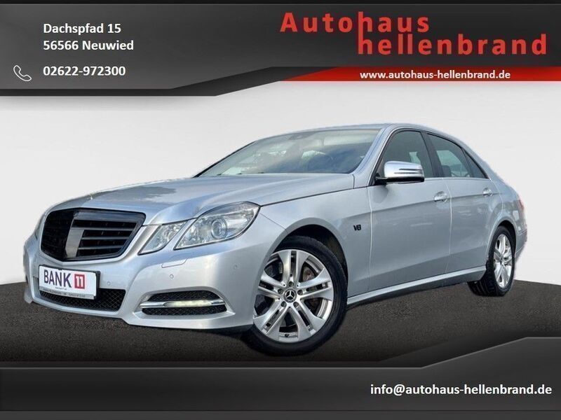 Silber Gebraucht 2010 Mercedes E500 Avantgarde Limousine | 14.990 € (Fairer Preis) - Bild 1/4