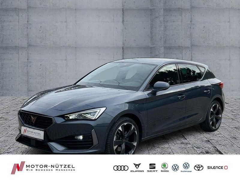 Grau Gebraucht 2022 Cupra Leon Limousine | 23.490 € (Superpreis) - Bild 1/4