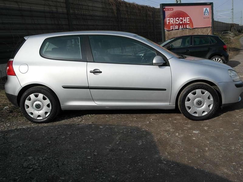 Gebraucht VW Golf IV 75 PS (55 kW) 2005 Other Limousine