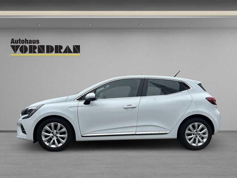 Gebraucht Renault Clio V Intens 91 PS (66 kW) 2022 Arktis weiß Limousine