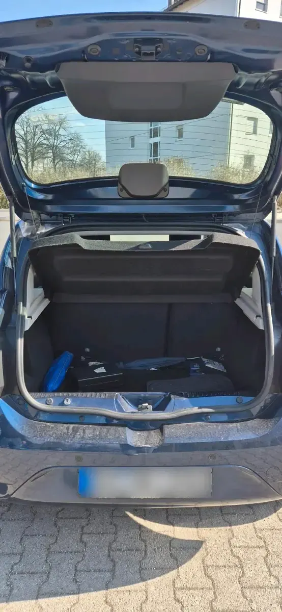 Gebraucht Dacia Sandero 89 PS (65 kW) 2017 Blau Limousine