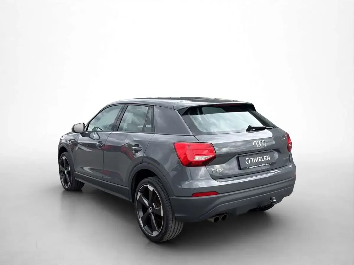 Używany Audi Q2 Design 150 KM (110 kW) 2017 Szary SUV
