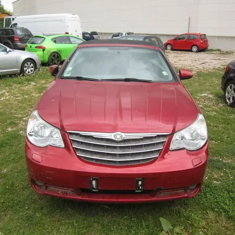 Usado Chrysler Sebring Cabriolet Limited 140 CV (102 kW) 2007 Rojo Descapotable