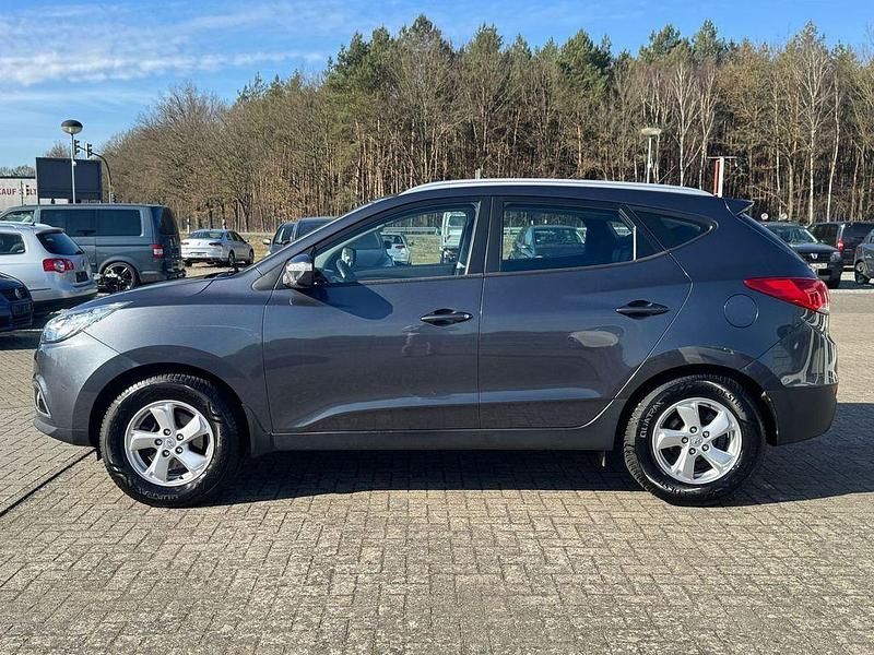 Gebraucht Hyundai ix35 Style 163 PS (119 kW) 2011 Grau SUV