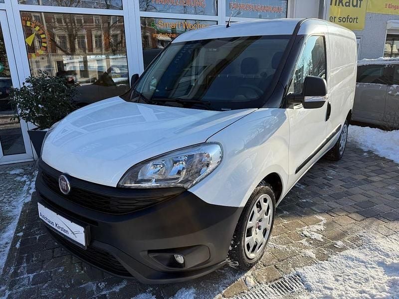 Gebraucht Fiat Doblò 101 PS (74 kW) 2018 Bianco banchisa/pack/canova/sa Van / Kleinbus