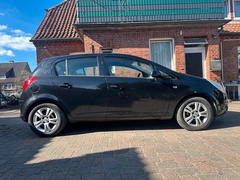 Gebraucht Opel Corsa 75 PS (55 kW) 2010 Schwarz Kleinwagen