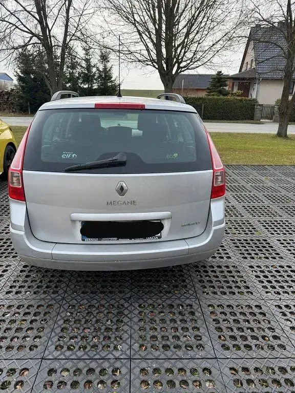Gebraucht Renault Mégane 103 PS (75 kW) 2007 Grau Limousine