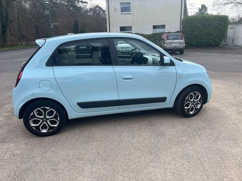 Gebraucht Renault Twingo Zen 60 kW (82 PS) 2022 Blau Kleinwagen