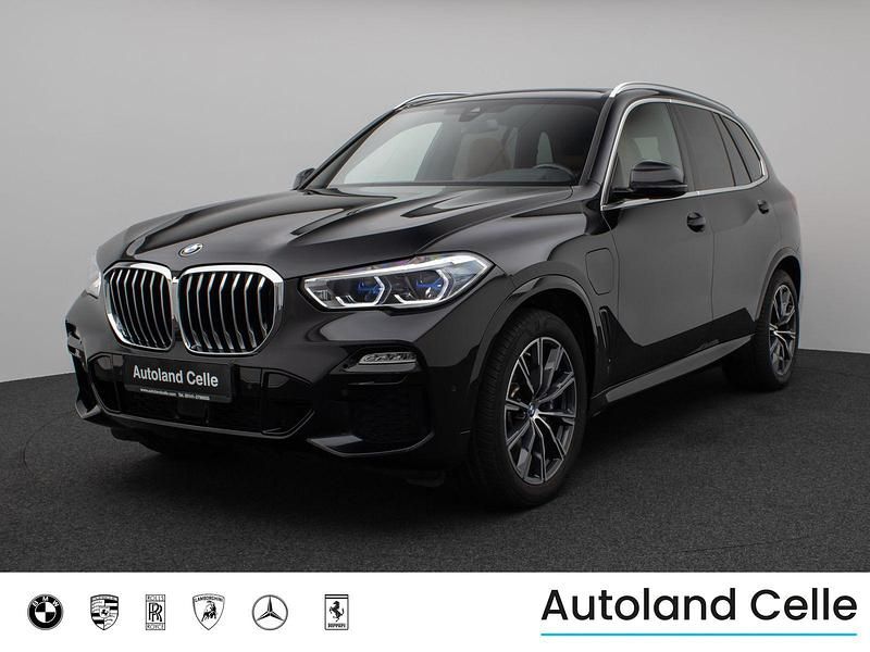Saphirschwarz metallic475braun Gebraucht 2021 BMW X5 M Sport SUV | 53.499 € (Guter Preis) - Bild 1/4