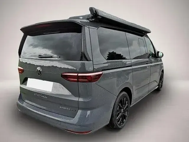 Neu VW California Beach 245 PS (180 kW) 2026 Manufacturer Van