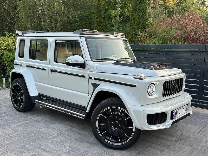 Neu Suzuki Jimny 102 PS (75 kW) 2025 Braun SUV