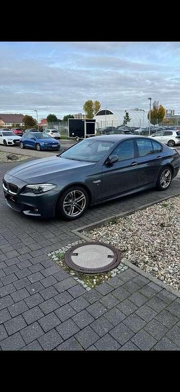 Gebraucht BMW 520 M Sport 190 PS (139 kW) 2016 Grau Limousine