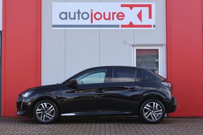 Gebraucht Peugeot 208 Allure 102 PS (75 kW) 2020 Schwarz Kleinwagen